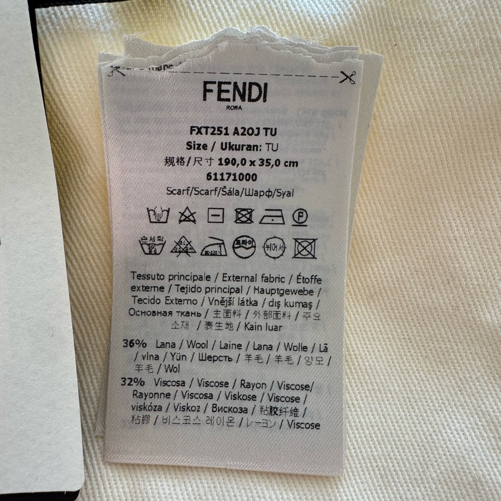 Authentic Fendi Black and Brown Logo Scarf - Picture 5 of 10